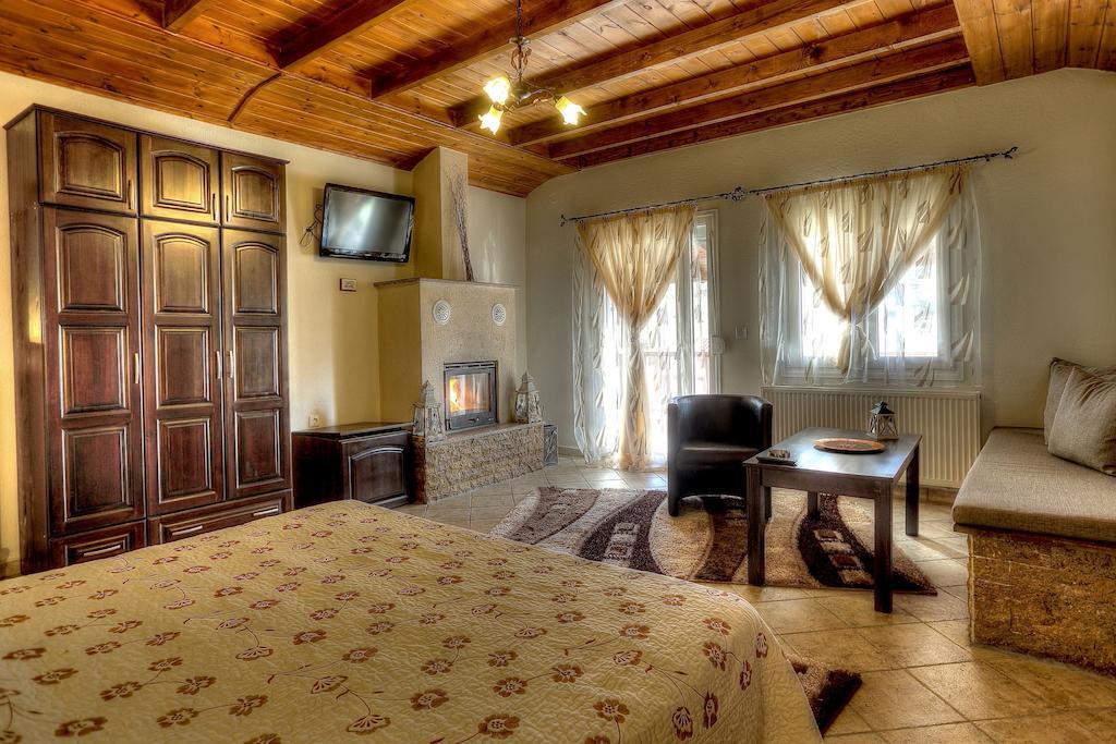 Toula Rooms Ángistron Rom bilde
